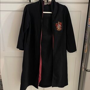 Harry Potter Black Robe with Red Lining and Crest Gryffindor size medium